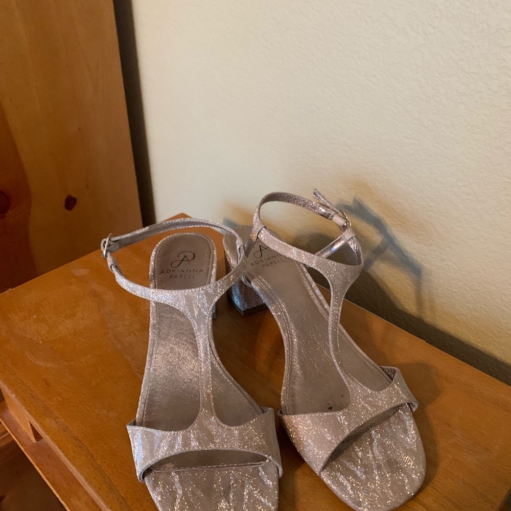 Adrianna  Papell Block 2” Heels size 8